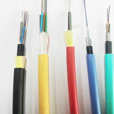 Exterior 2-288 núcleos Cables de fibra óptica Aerial Overhead Direct Burial Duct Piping Yofc Cables de fibra óptica 96 48 F