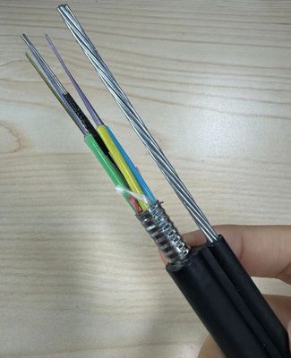 Cable de fibra óptica aéreo autoportante en forma de ocho GYTC8S para uso en exteriores 24 48 núcleos