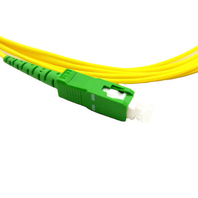 Cordón de parche de fibra óptica 3 mm LSZH SC APC a SC UPC 1m 2m 3m Modo único Cable de parche de alto rendimiento