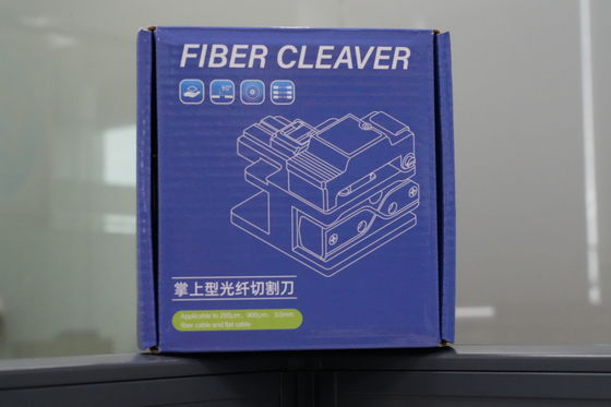 Cortador de fibra óptica portátil