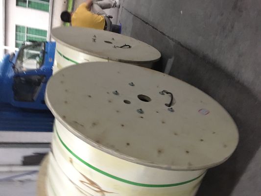 Gyfty trenzó 12 el cable de fribra óptica al aire libre de la base G652D SM FRP