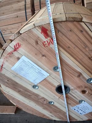 96 cable de la comunicación de la fuerza de la armadura Gyfty53 Frp de la base para al aire libre