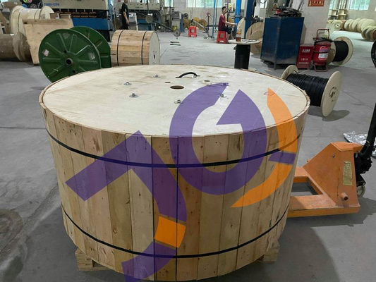 el cable del 100m Adss Ofc EN el tubo flojo de la chaqueta trenzó