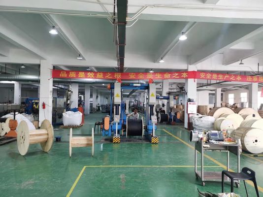 Cable de fribra óptica acorazado doble doble DJDA del solo modo G652d de la chaqueta