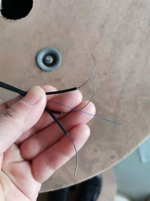 Corazones ópticos del solo modo G657a 1/2/4 del cable de descenso del establecimiento de una red FTTH